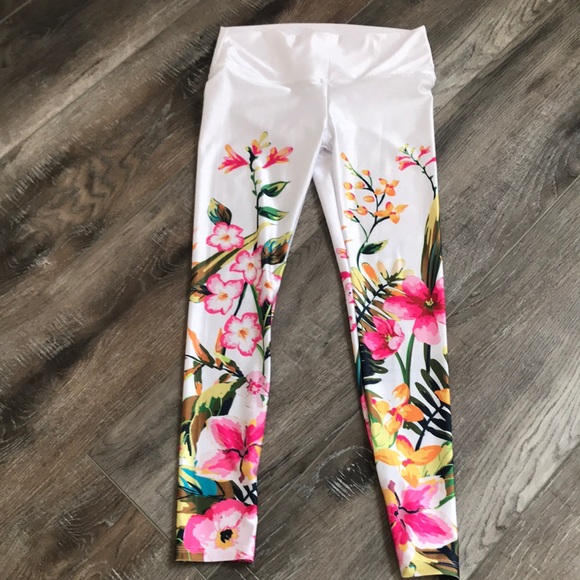 Pineapple Clothing Pants - Pineapple Clothing leggings, worn once